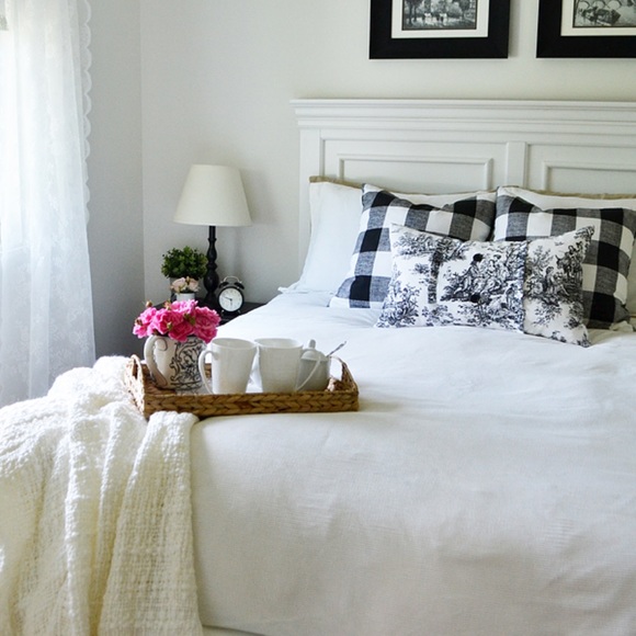 Burlap farmhouse Buffalo check pillow covers❤️❤️ - Picture 2 of 11